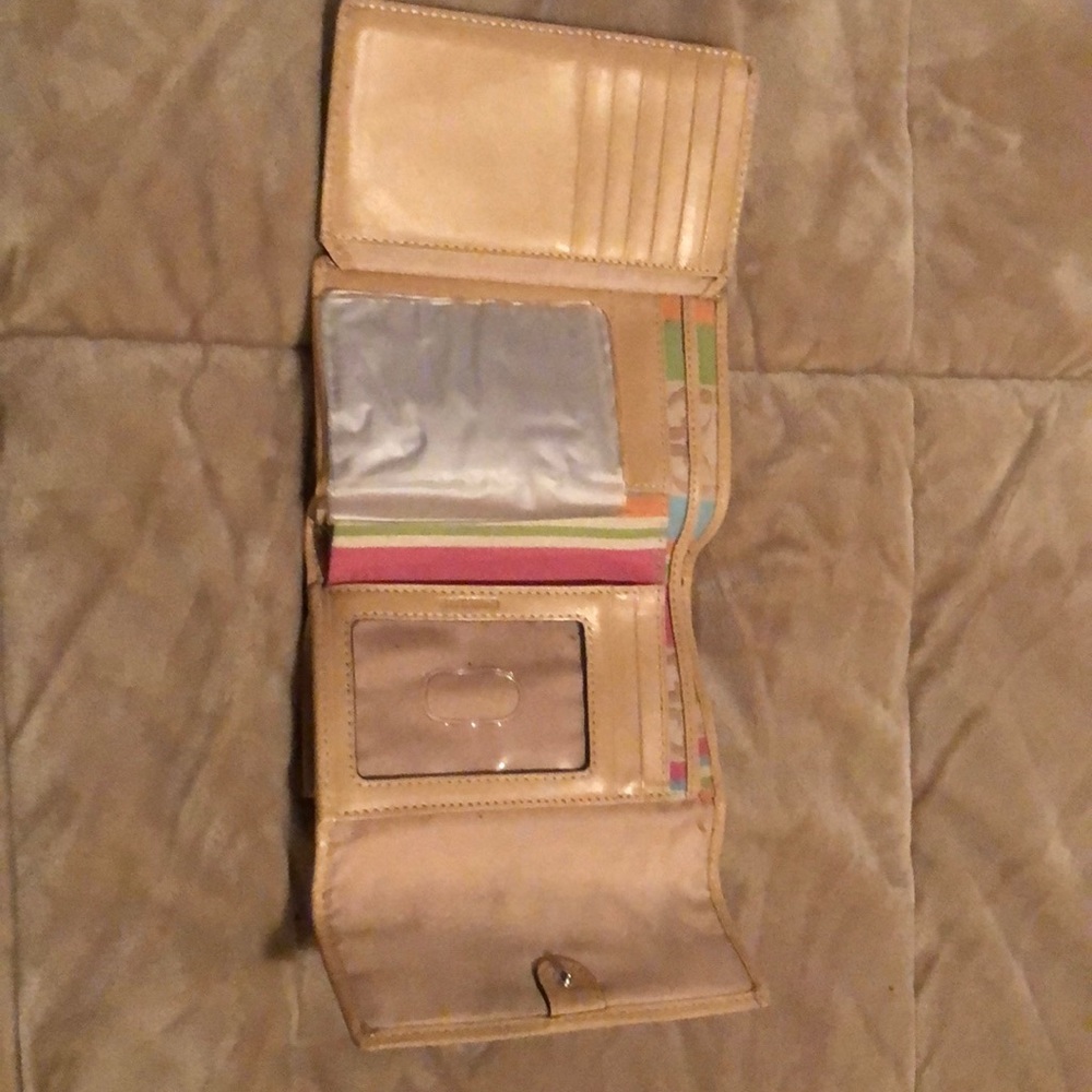 🌟🌟Small Fossil Wallet🌟🌟 - Picture 3 of 3